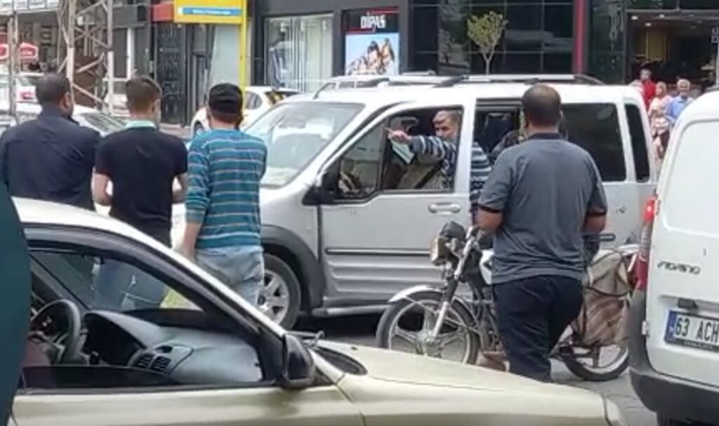 Haliliye’de yol verme tartışması!