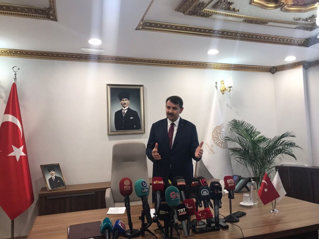 Şanlıurfa’ya atanan Vali Salih Ayhan görevine başladı