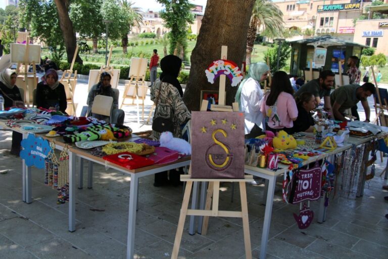 TRSM hastaları kermes düzenledi