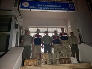 Suruç’ta 14 kınalı keklik ele geçirildi