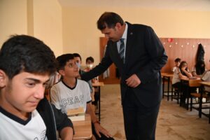 Vali Salih Ayhan: Eğitim adına yapacağımız çok iş var