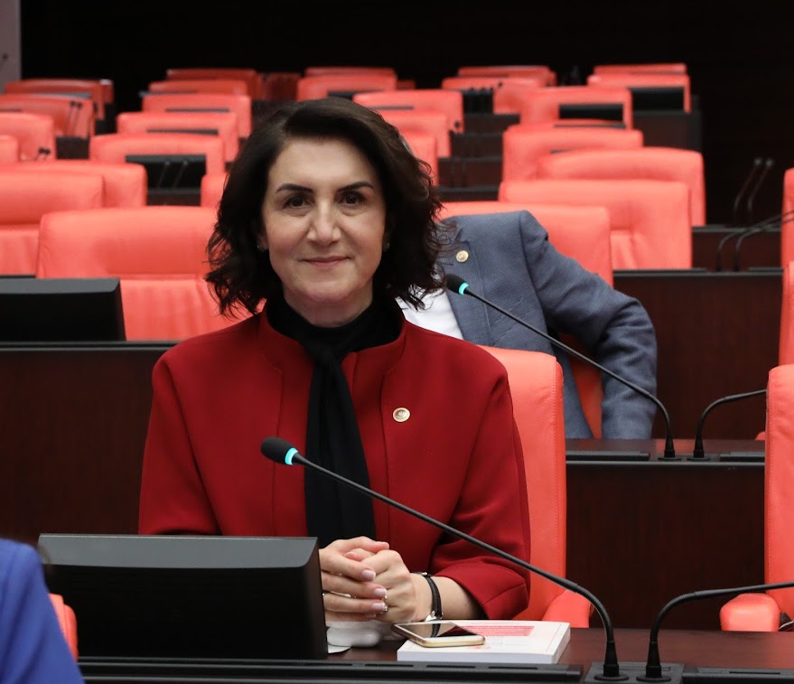 Vekil Açanal’dan açıklama geldi: “Bir sosyal medya kullanıcısınaydı”