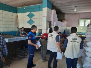 Viranşehir’de zabıtadan fiyat ve gıda denetimi