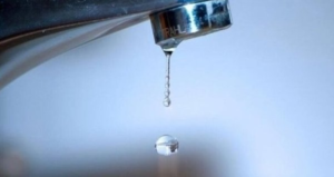 Karaköprü’de Yaşanan su kesintisine mahalleli isyan etti!