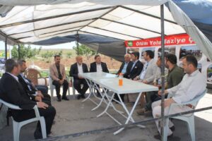 Şanlıurfa Suruç karayolunda Taziye Çadırı kurdular