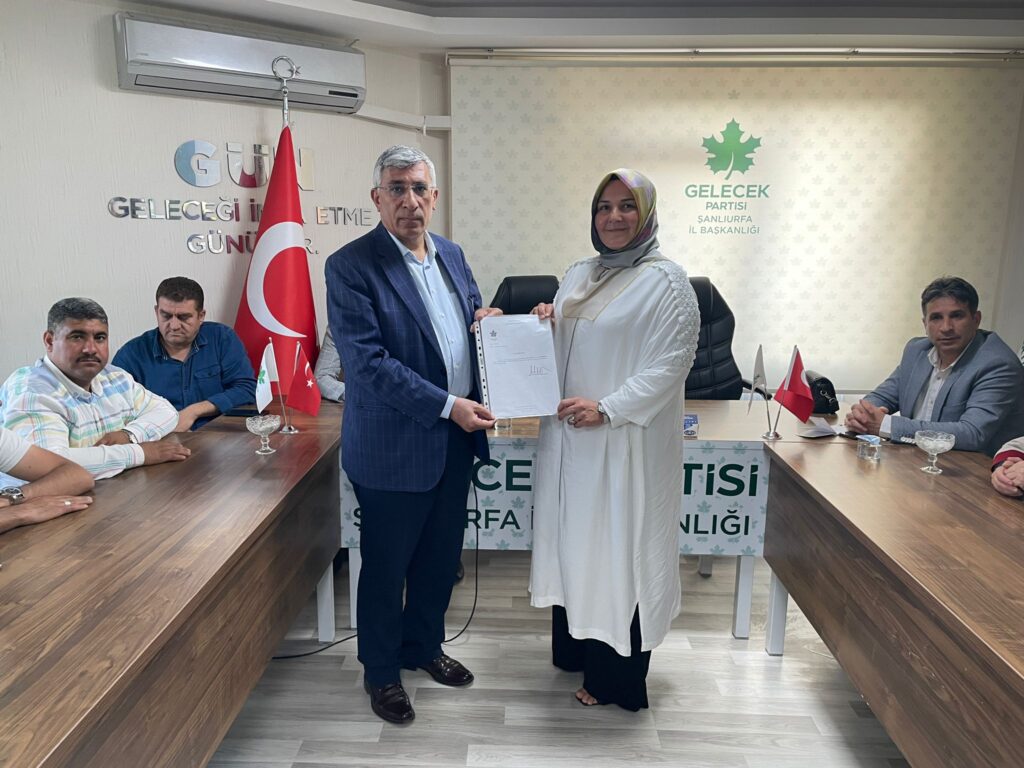 Şanlıurfa’da Akparti’den İstifa edip Gelecek Partisine Katıldı!