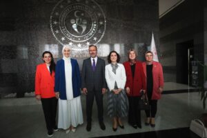 Siverek Belediye Başkanı Çakmak’tan gençlere müjde