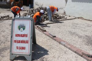 Bozova’da alt yapı çalışmaları devam ediyor