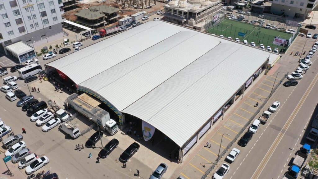 Başkan Mehmet Canpolat ilçede kalıcı eserlerinin sayısını arttırıyor