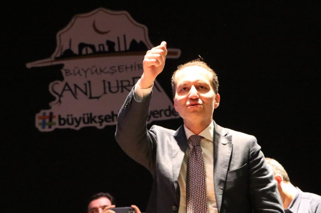 Fatih Erbakan Urfa’da il kongresine katıldı