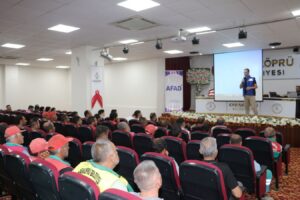 Karaköprü Belediyesi personellerine afet eğitimi verildi