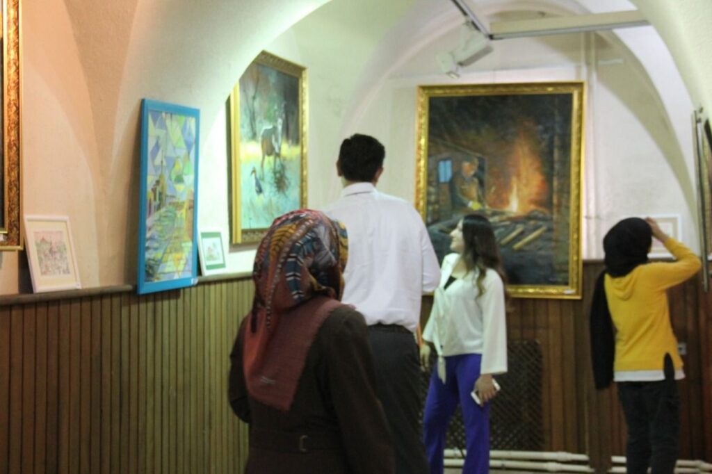 Şanlıurfa’da Sanat sergisi açıldı