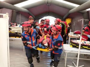 Bozova’da UMKE’den gerçeğini aratmayan tatbikat!