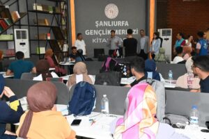 Vali Salih Ayhan: Urfa’daki genç potansiyelin farkındayız