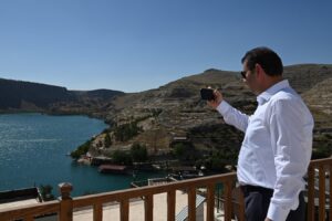 Şanlıurfa Valisi Salih Ayhan ilçe temaslarını Halfeti ile sürdürdü