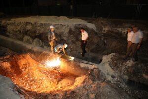 Başkan Beyazgül: Çok kısa sürede hanelere su verilecek