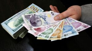 Dolar yüksek seyrini koruyor