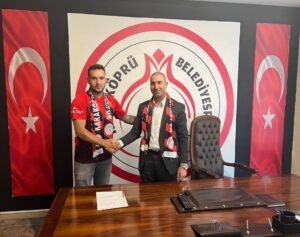 Karbel Karaköprü Belediyespor  forvet oyuncusu kadrosuna kattı