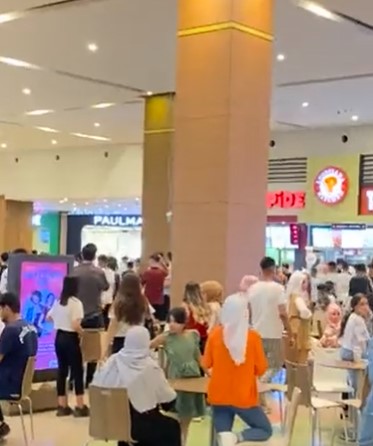 Şanlıurfa’da AVM’de kavga!