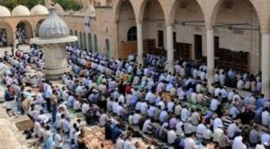 Şanlıurfa’da bayram namazı kılındı