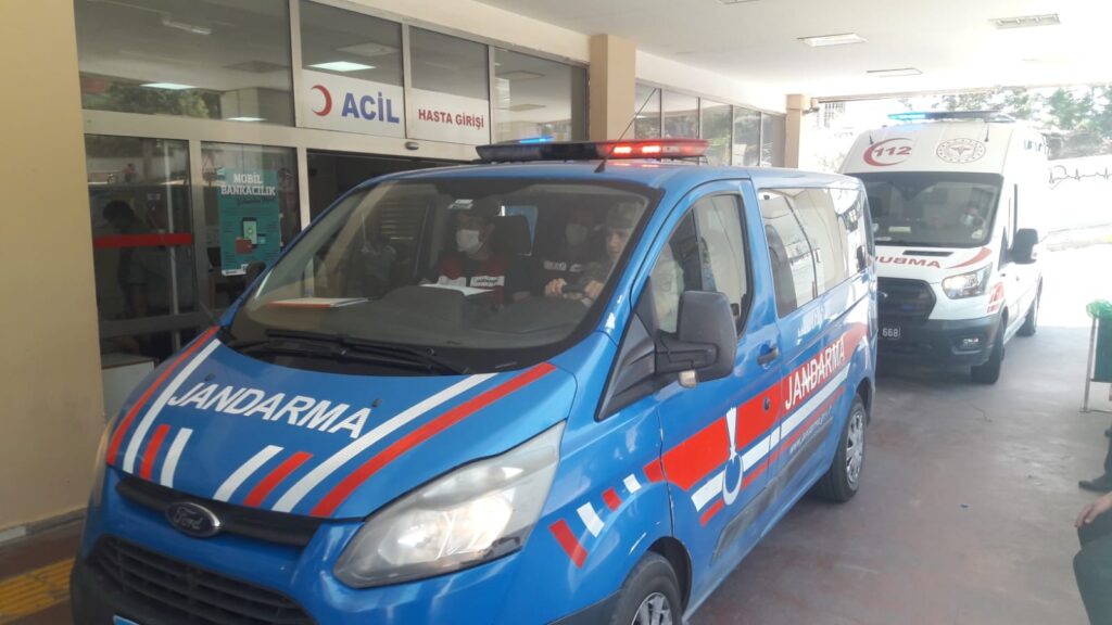 Akçakale’de ‘kuyu’ tartışmasında silahlar konuştu!