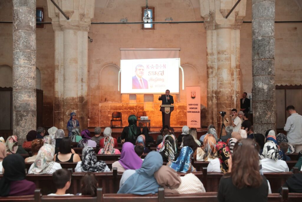 Şanlıurfa’da kadınların el emeği ürünleri sergilendi