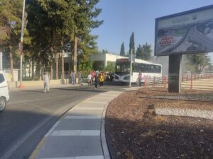 Haliliye’de seyir halindeki BELSAN ait halk otobüsünün motoru kilitlendi