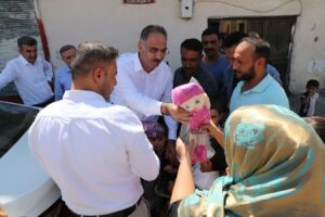 Başkan Mehmet Kuş vatandaşlarla iç içe