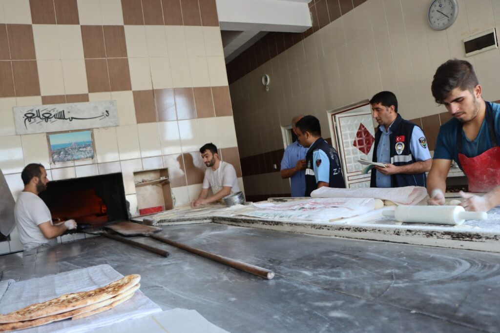 Şanlıurfa Büyükşehir Belediyesinden fırınlarda denetim
