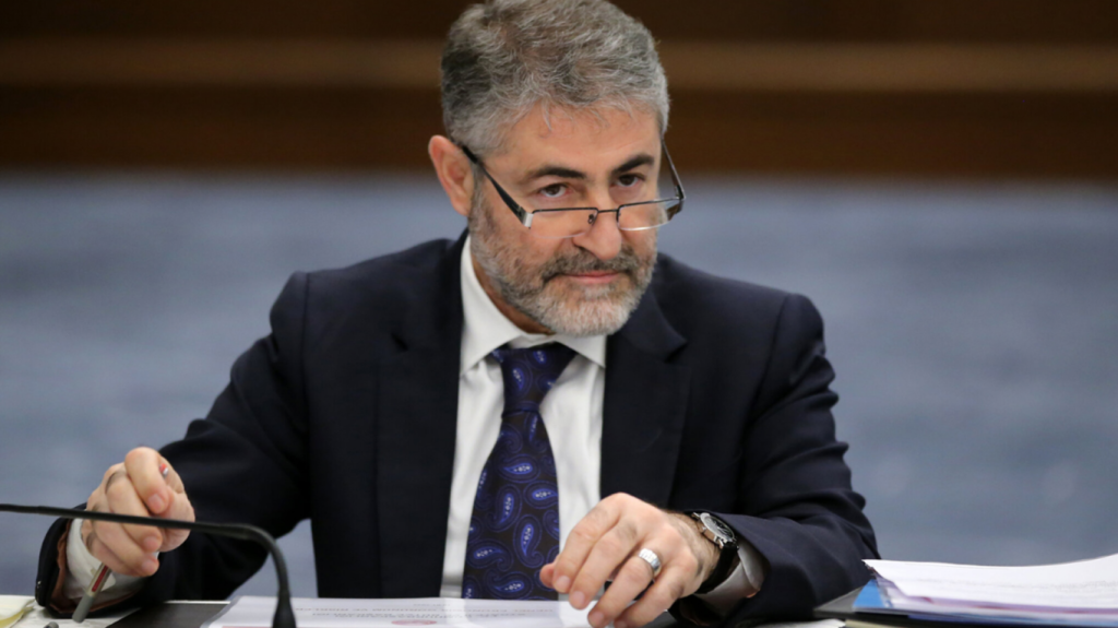  Nureddin Nebati: Ekonomimiz çok şükür sağlıklı ve sağlam