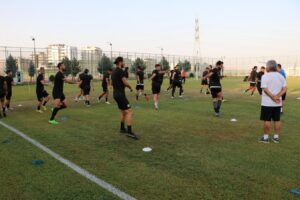 Urfasporlu futbolculardan taraftara çağrı