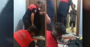 Şanlıurfa’da çocuk evde mahsur kaldı!