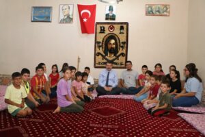 Vali Ayhan’a Cumhuriyet’ten 28 Şubat’lık bakış! Vali’ye destek yağdı…