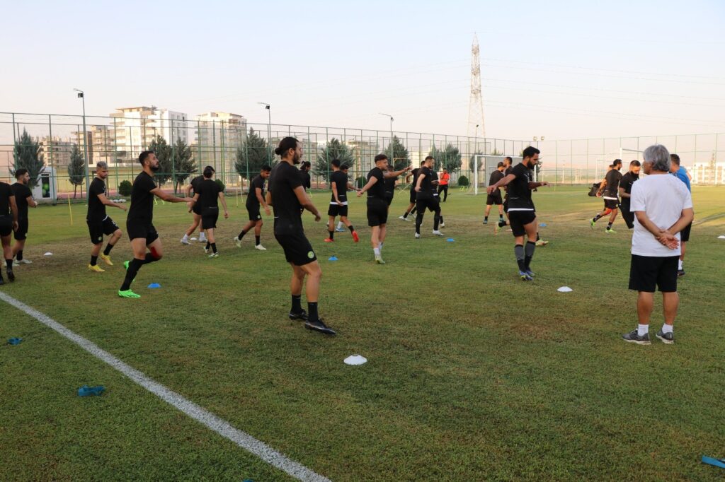 Şanlıurfasporlu futbolculardan maça davet