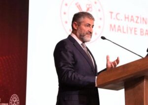 Bakan Nebati: Sistemin çarkları Türk Lirası ile besleniyor