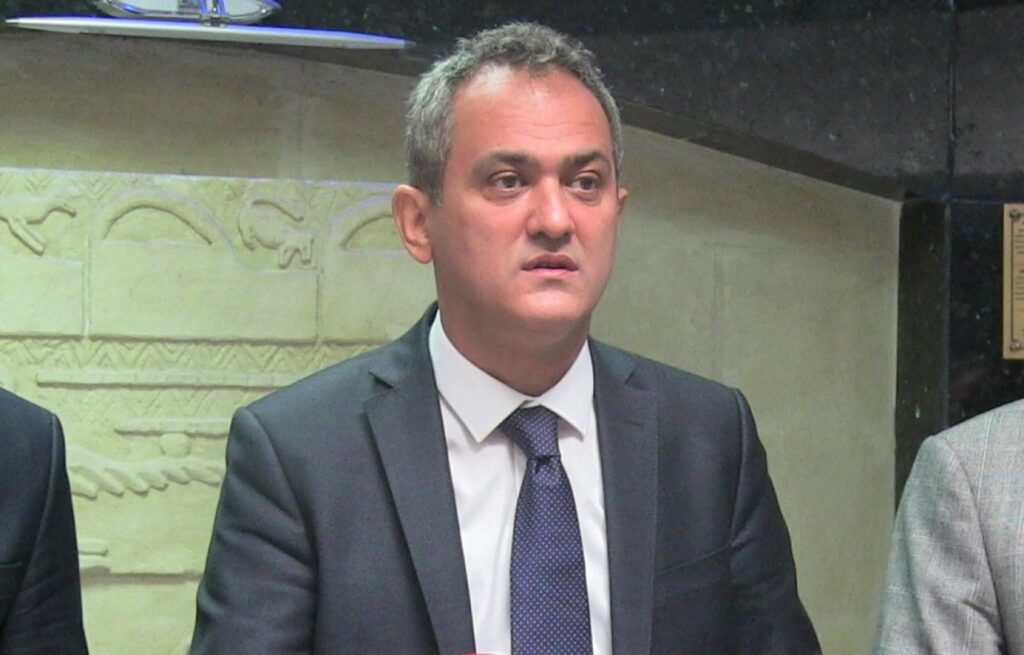 Bakan Mahmut Özer’den ‘öğretmenevi’ açıklaması