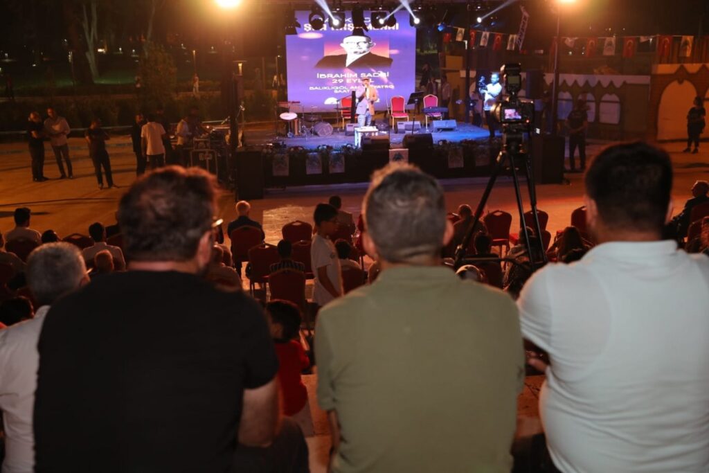 Balıklıgöl Şiir Akşamları İbrahim Sadri ile başladı