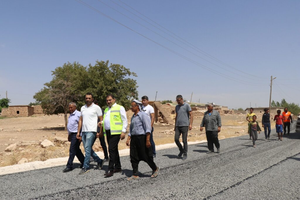 Haliliye’de kırsal mahallelerde asfalt çalışması başladı