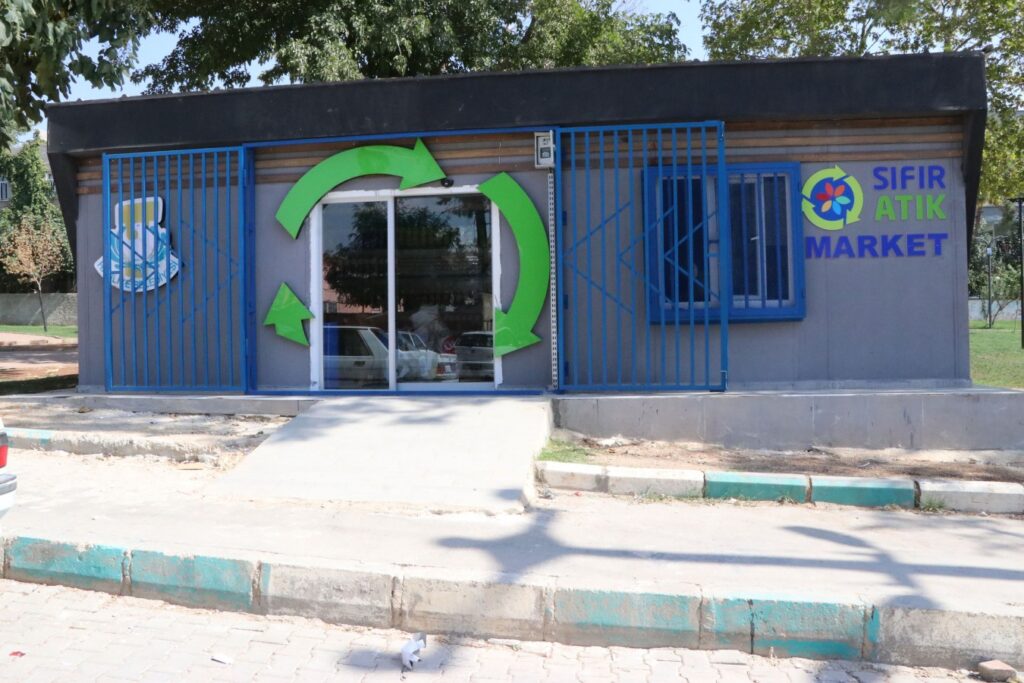 Haliliye’de Sıfır Atık Market’in üçüncüsü kuruldu