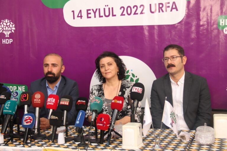 HDP Urfa İl Teşkilatı basınla buluştu!