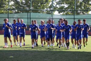 Karbel Karaköprü Belediyespor evinde 3 puan istiyor