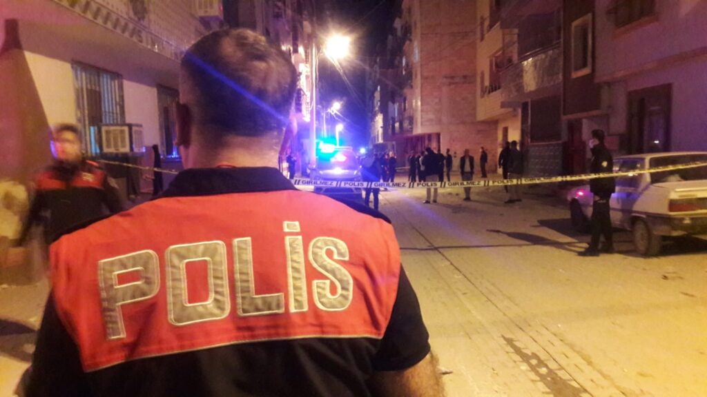 Şanlıurfa’da bir kadın silahla yaralandı!