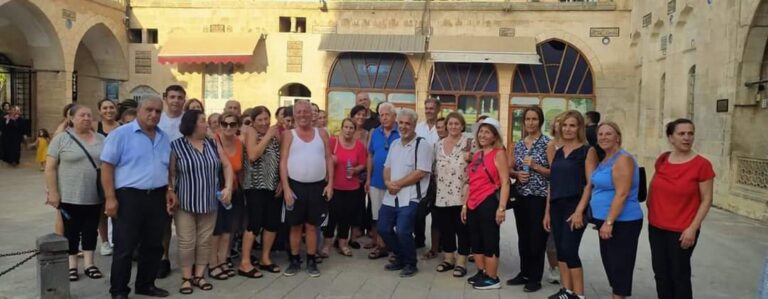 Süryani turistler 100 yıl sonra Şanlıurfa’ya geziye geldiler