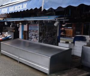 Şanlıurfa’da balık tezgahları boş kaldı