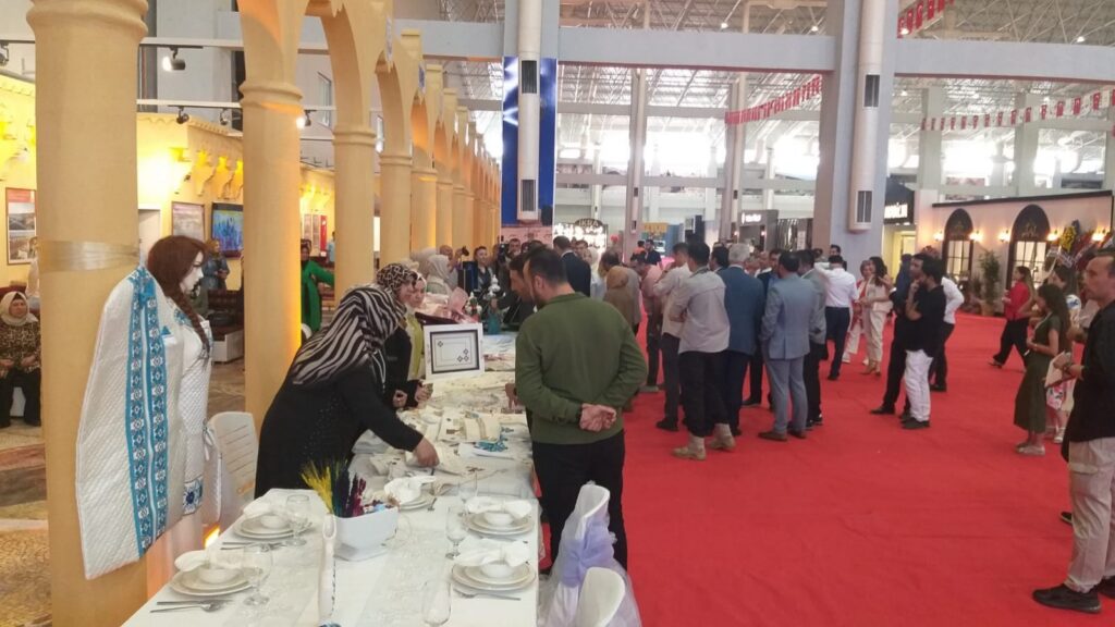 Şanlıurfa’da Evlilik Hazırlıkları Mobilya Dekorasyon Fuarı törenle açıldı