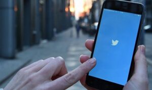 Şanlıurfalı isimler de “tek kelime akımı”na katıldı