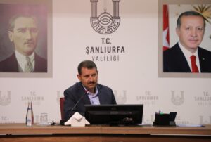 Vali Salih Ayhan’dan muhtarlara: İmkanları seferber ederiz