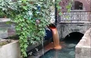 Şanlıurfa’da tarihi handa bidonla atık su dökülmesi tepki topladı