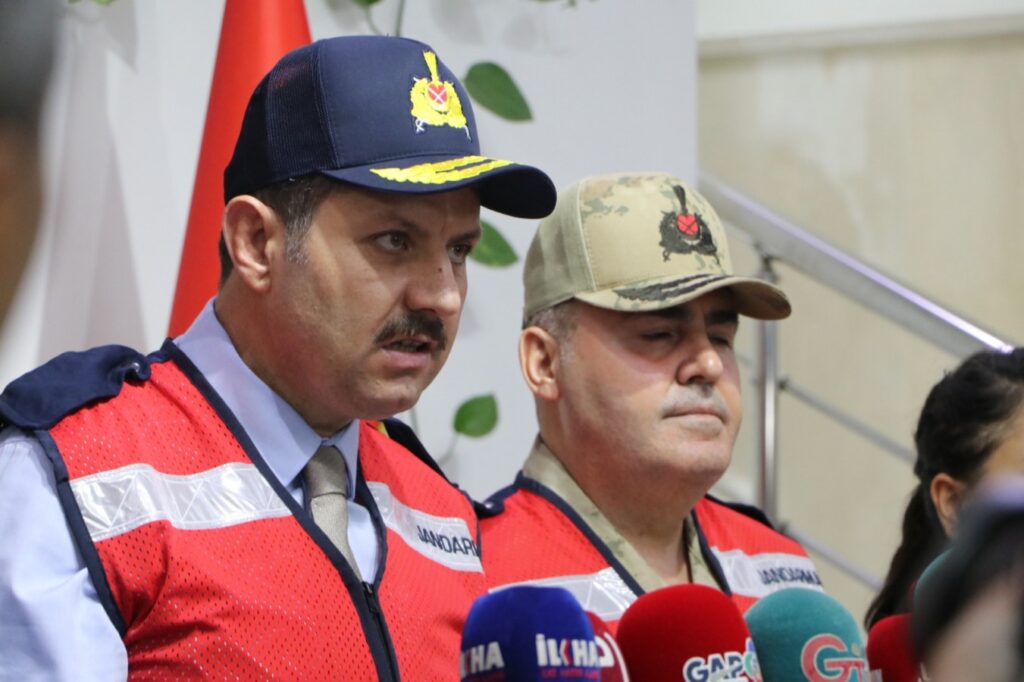 Şanlıurfa Valisi Ayhan verilen silah ruhsatlarıyla ilgili konuştu!