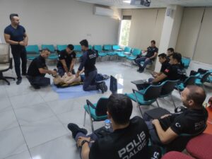 Şanlıurfa’da Balık adamlara ilk yardım eğitimi